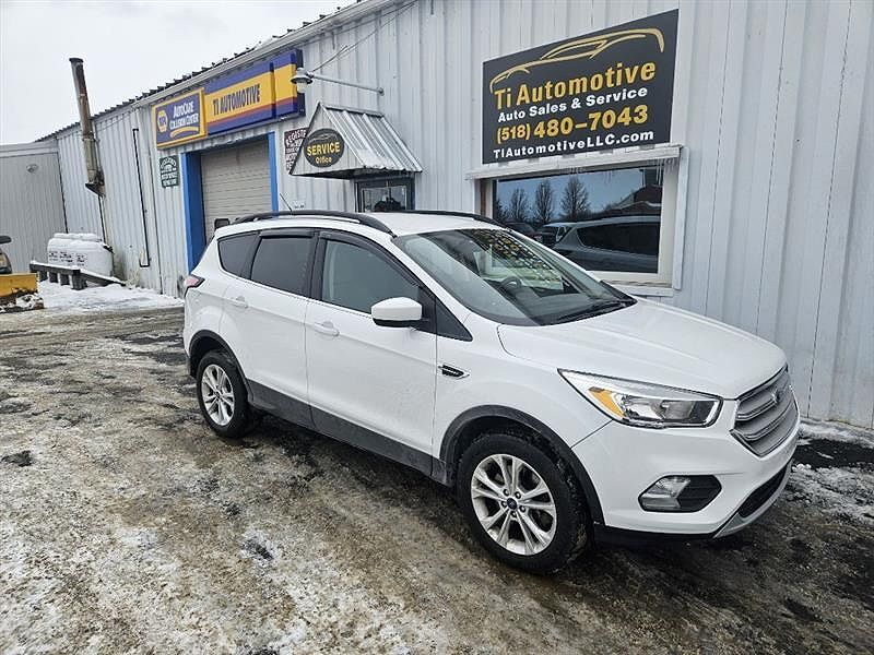 2018 FORD Escape