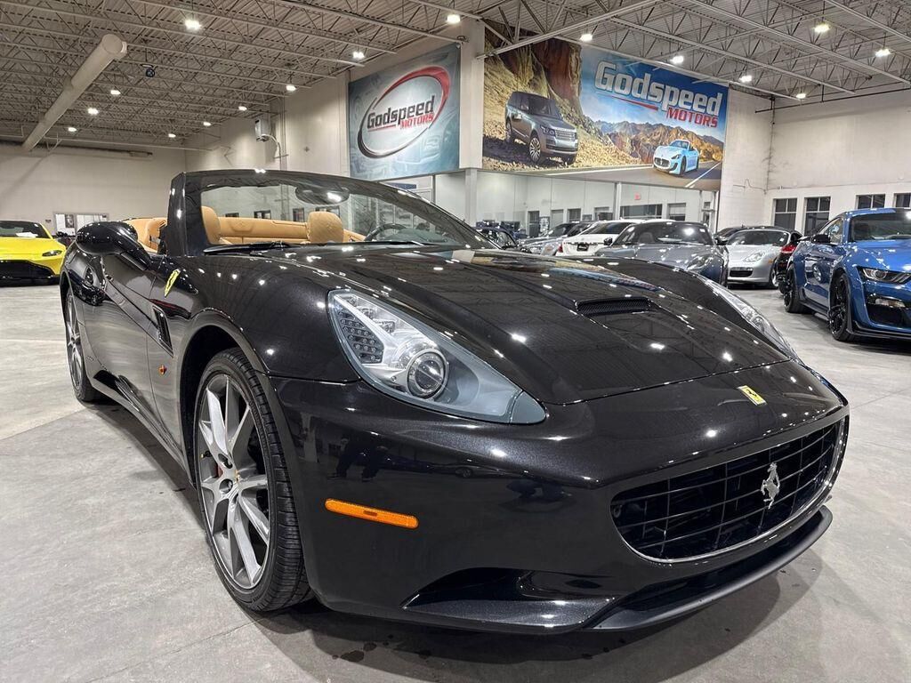 2010 FERRARI California