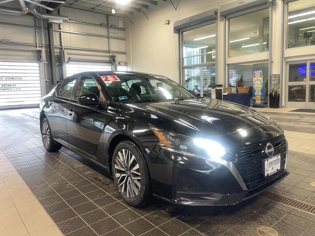 2023 NISSAN Altima