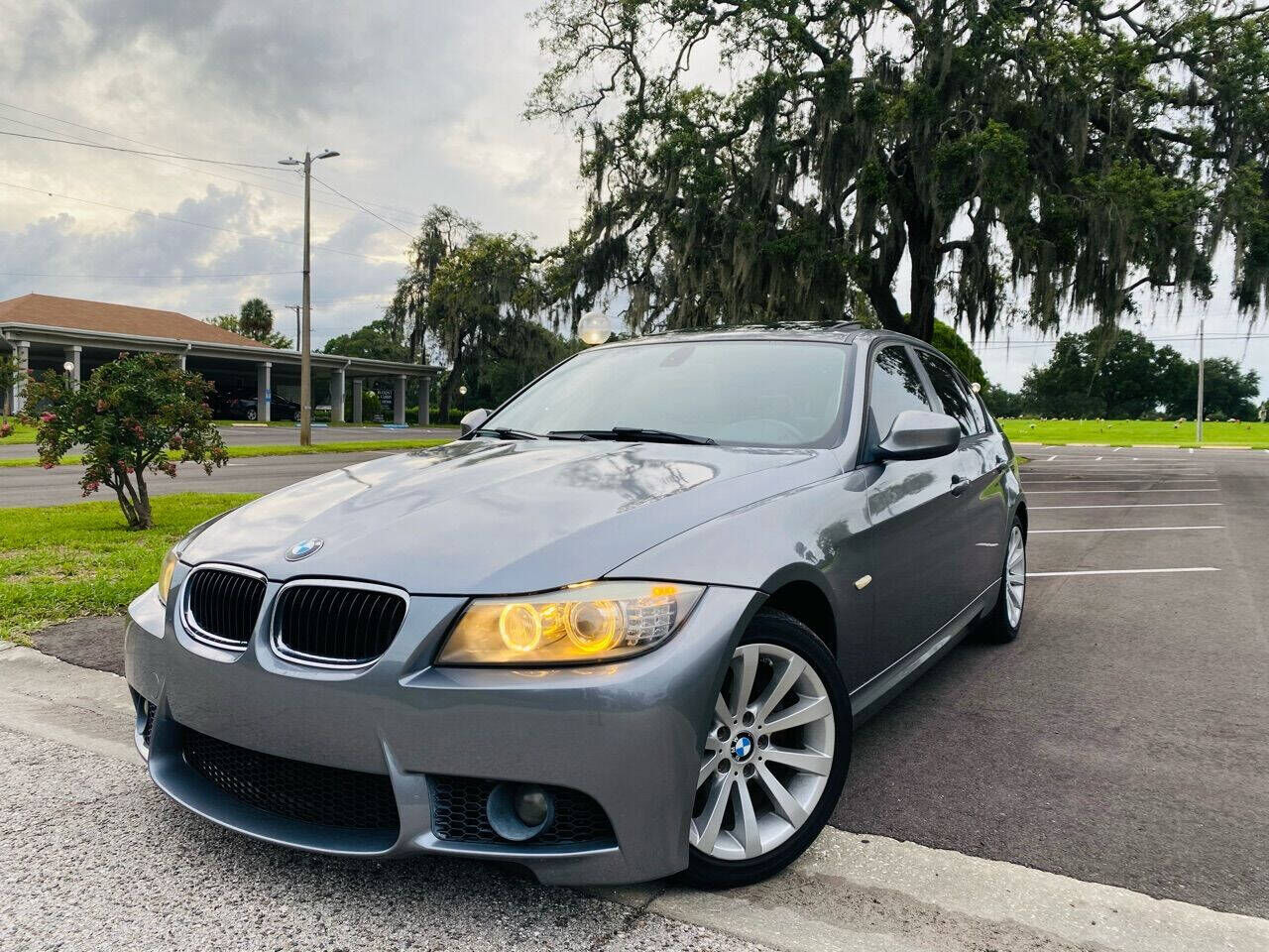 2011 BMW 3 Series