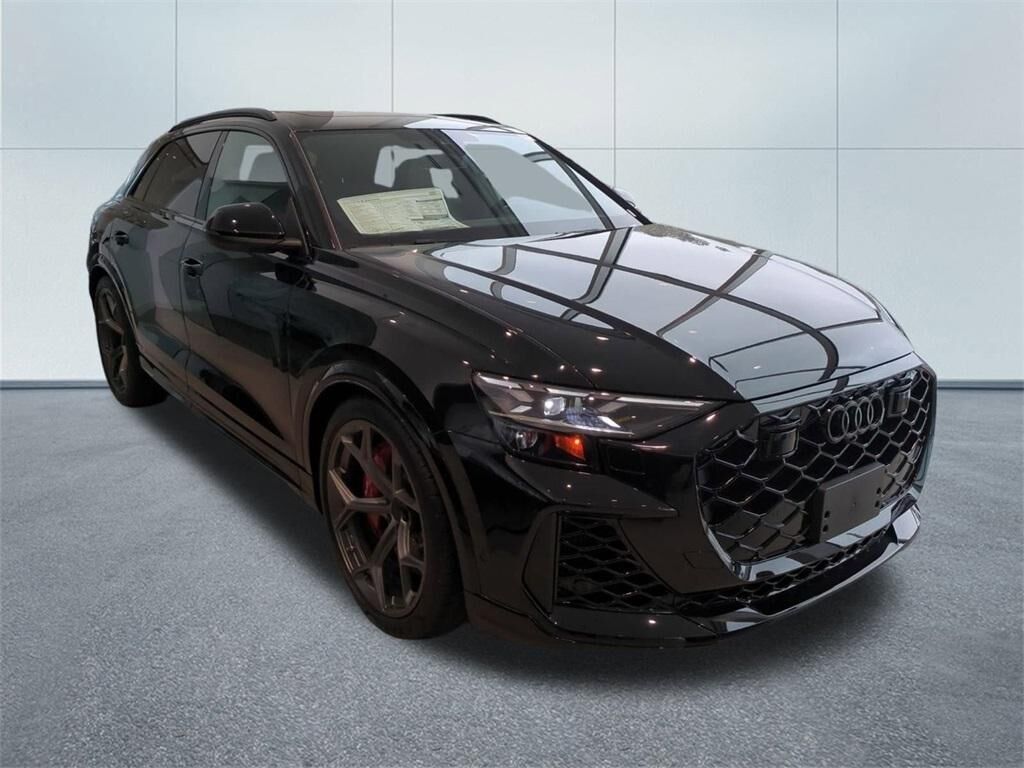 2026 AUDI RS Q8