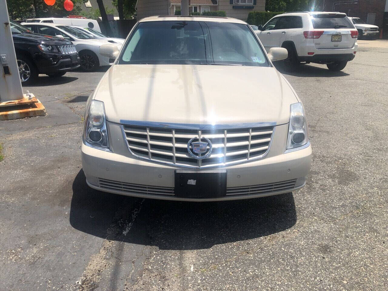 2010 CADILLAC DTS