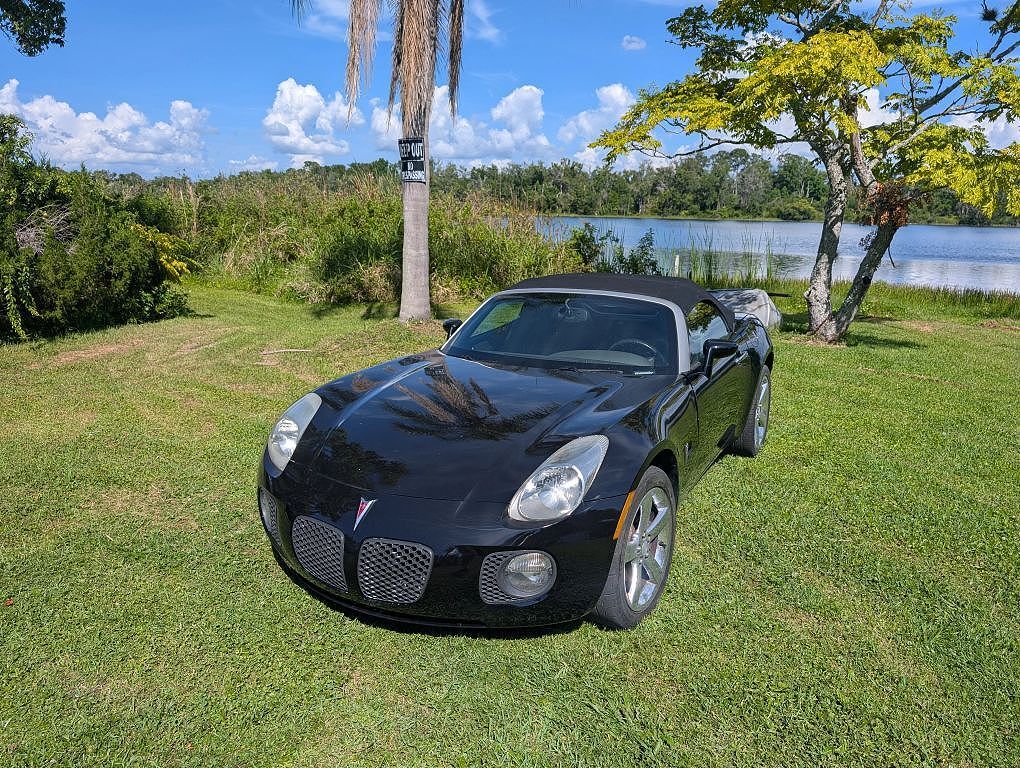 Pontiac Solstice