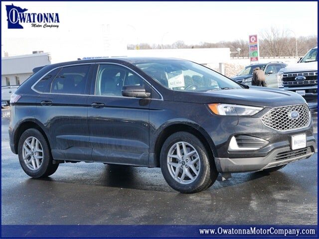 2023 FORD Edge