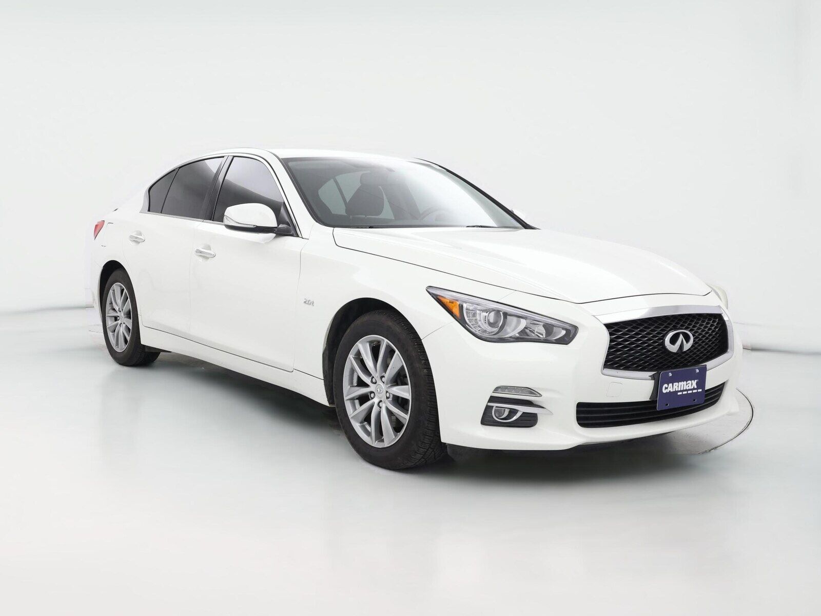 2017 INFINITI Q50
