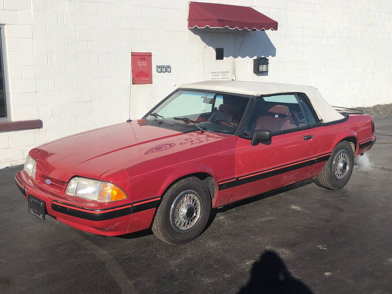 1988 FORD Mustang