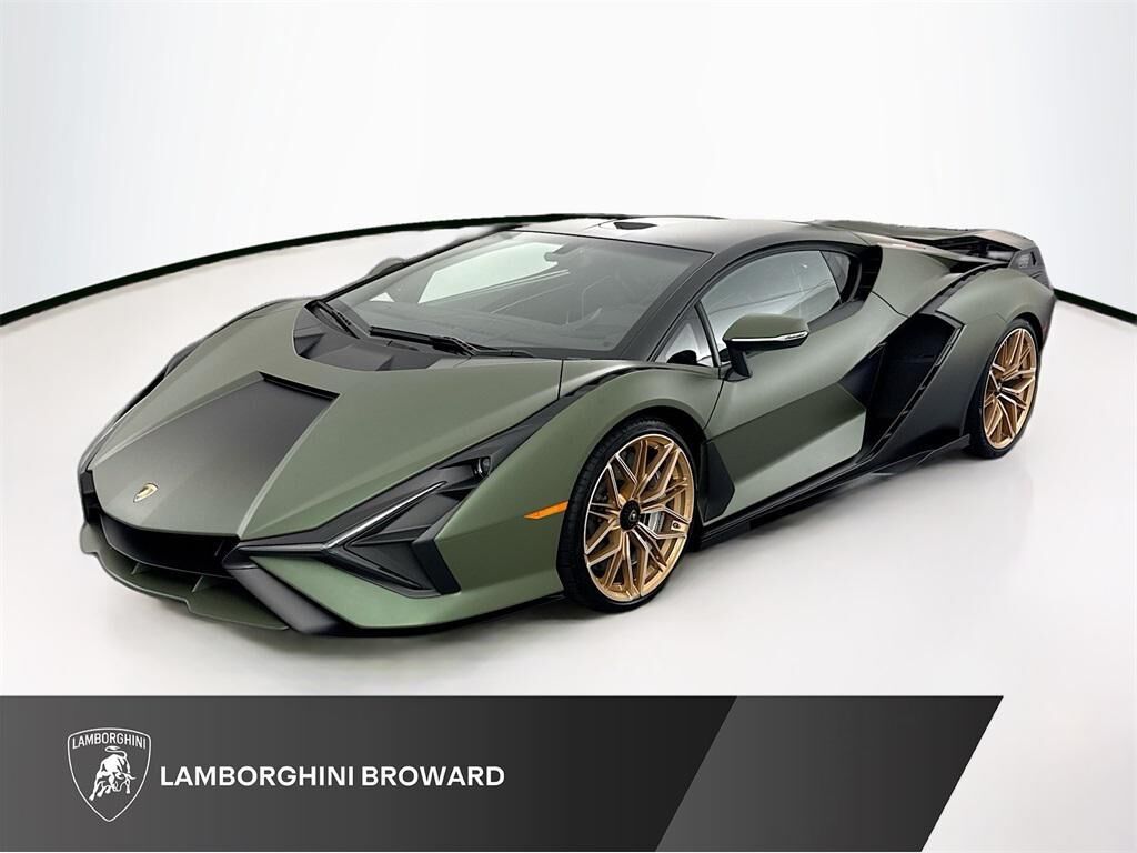 2021 LAMBORGHINI Aventador