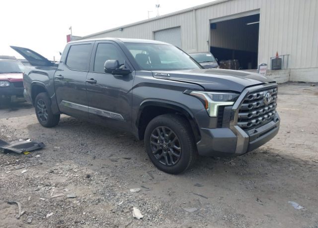 2025 TOYOTA Tundra