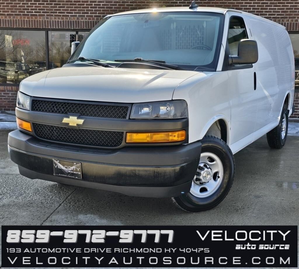 2022 CHEVROLET Express