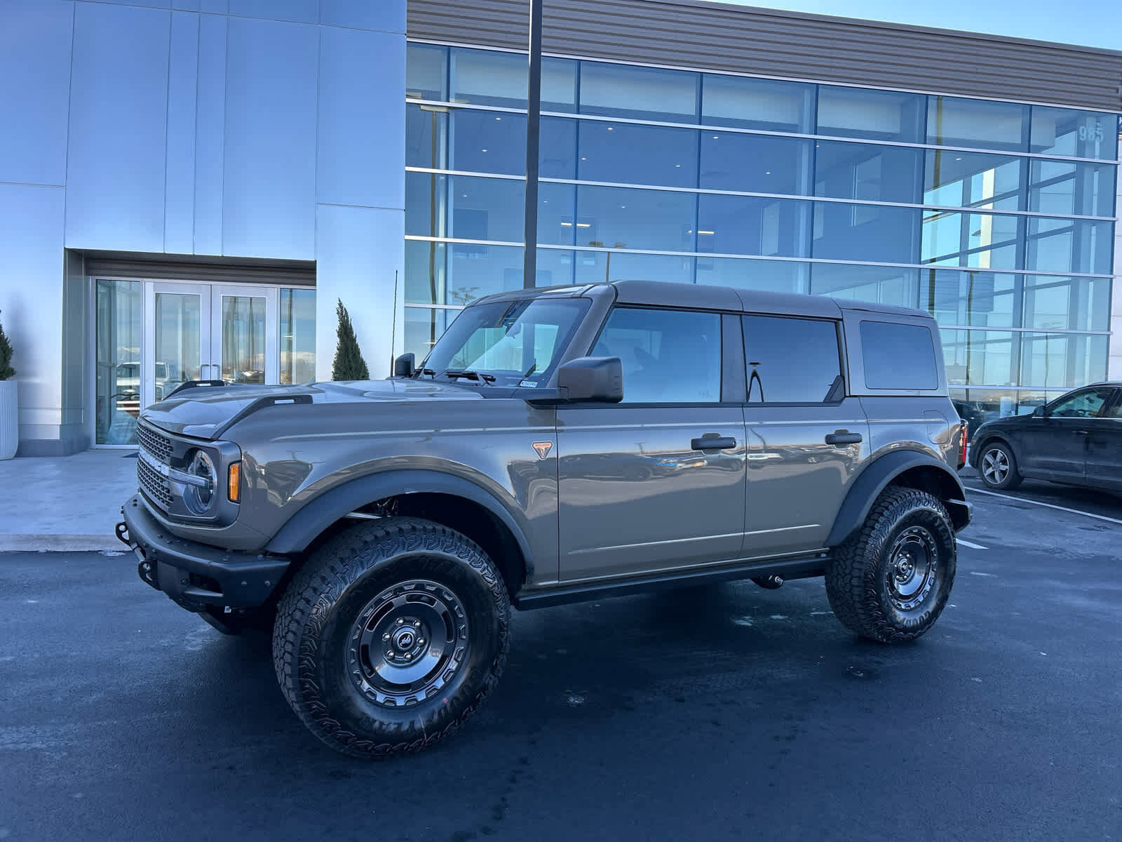 2025 FORD Bronco