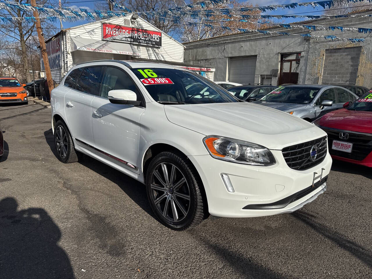 2016 VOLVO XC60