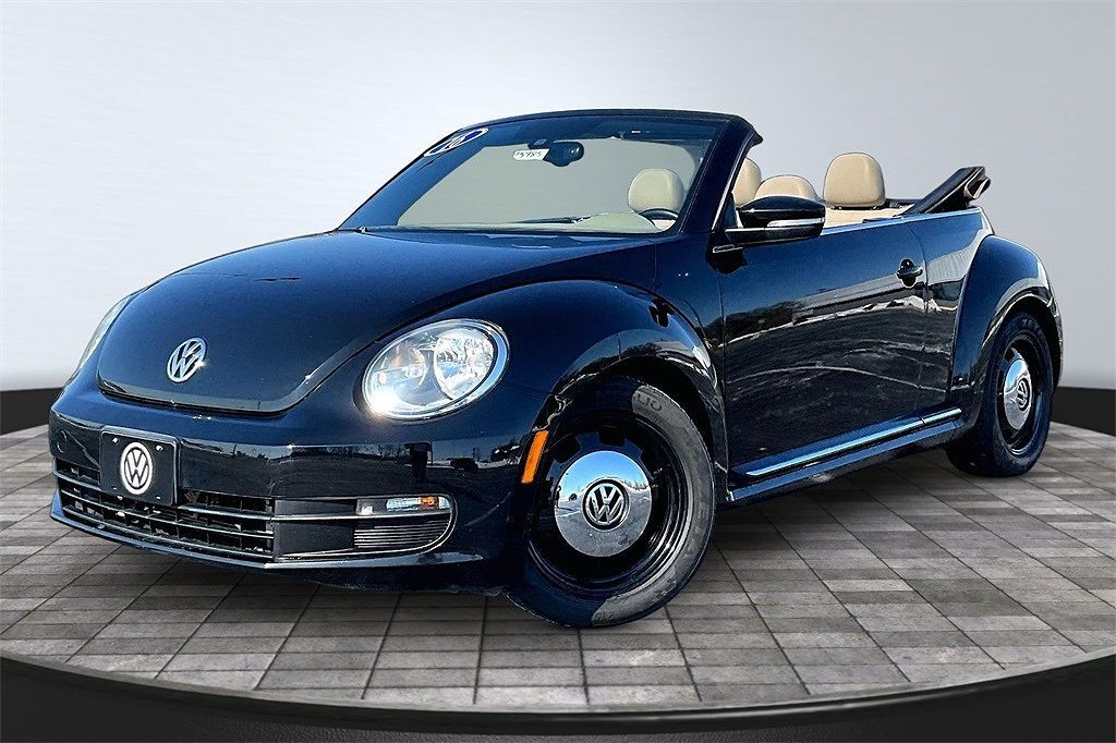 2016 VOLKSWAGEN Beetle