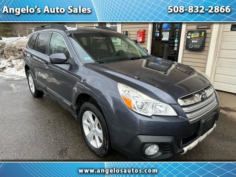2014 SUBARU Outback