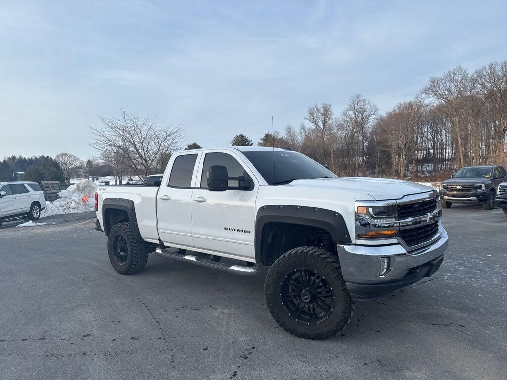 2017 CHEVROLET Silverado