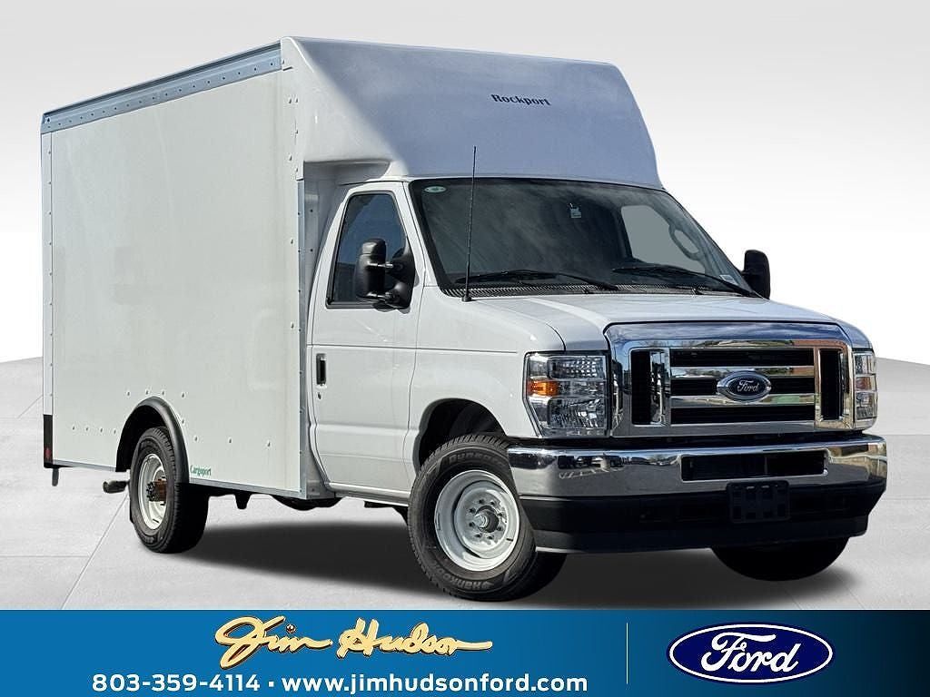 2025 FORD E-350