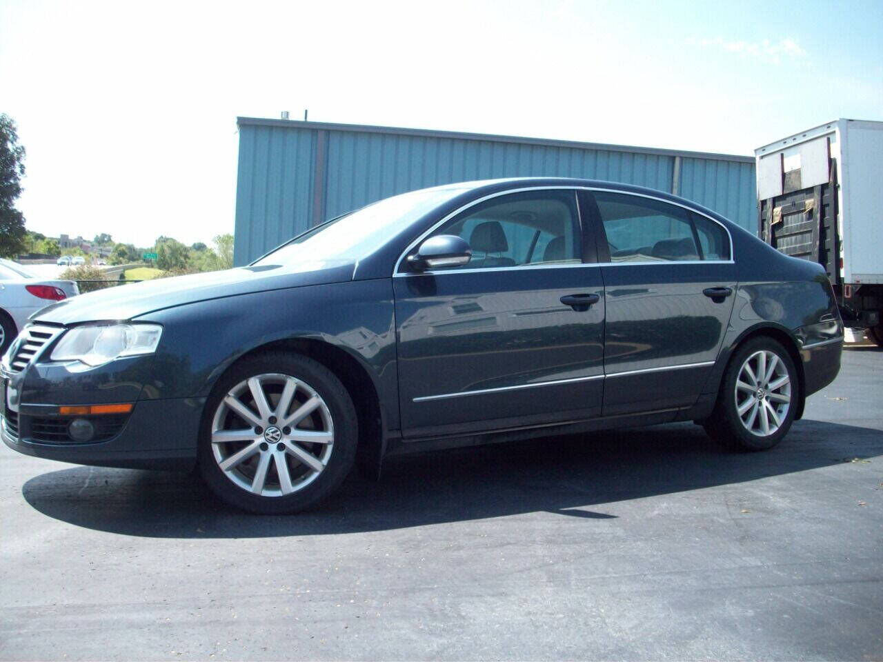 2007 VOLKSWAGEN Passat
