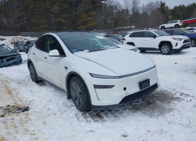 2026 TESLA Model Y