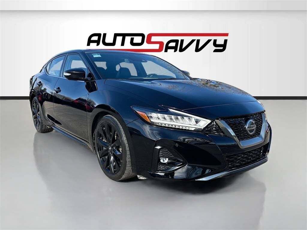 2023 NISSAN Maxima