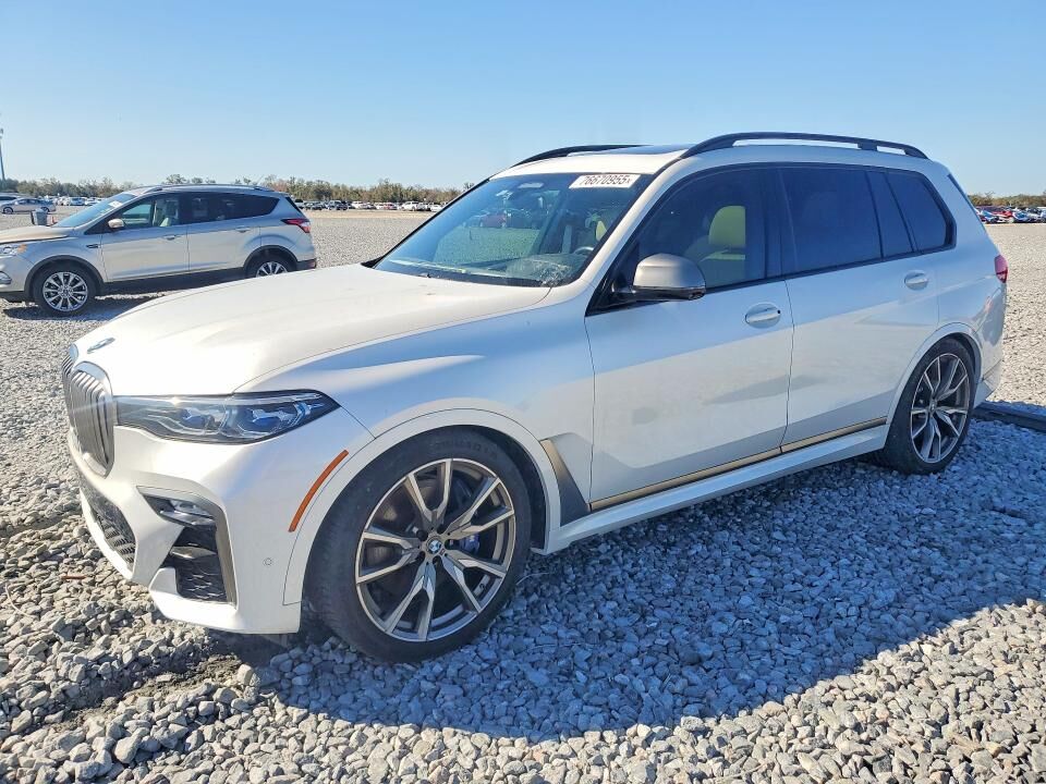 2022 BMW X7