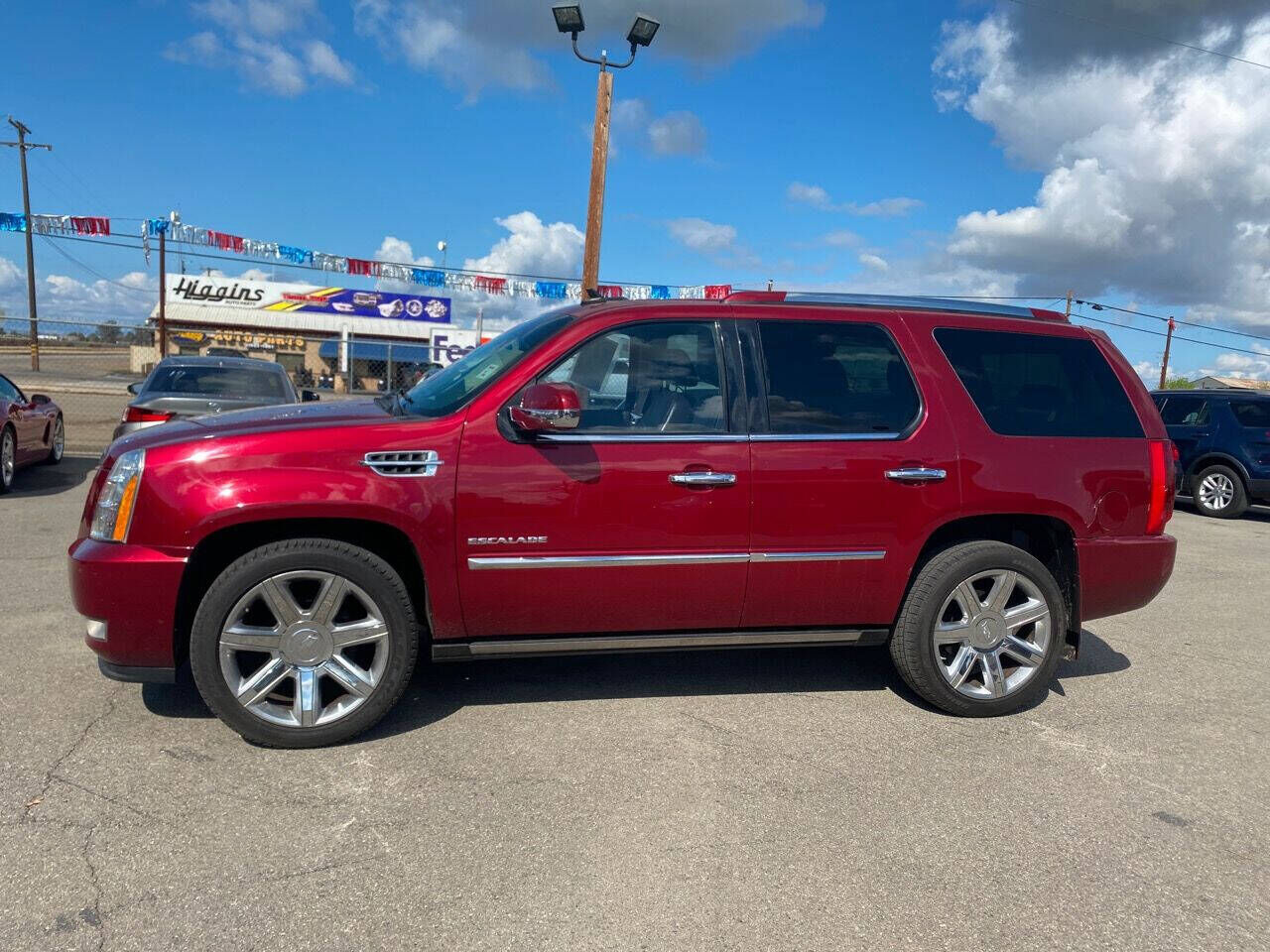 2011 CADILLAC Escalade