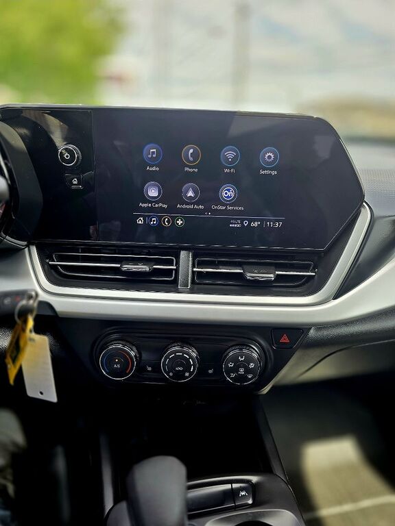 2024 CHEVROLET Trax