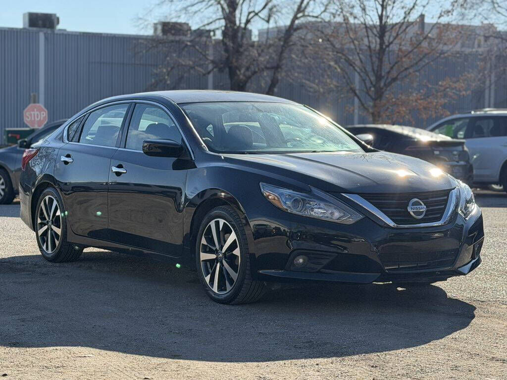 2017 NISSAN Altima