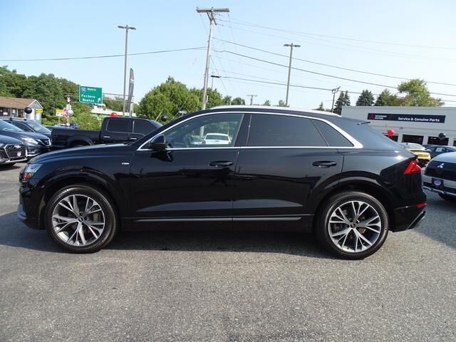 2021 Audi Q8