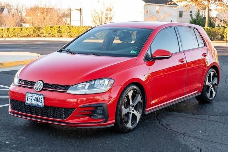 2019 VOLKSWAGEN Golf GTI