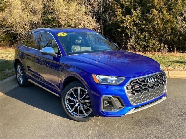 2022 AUDI SQ5