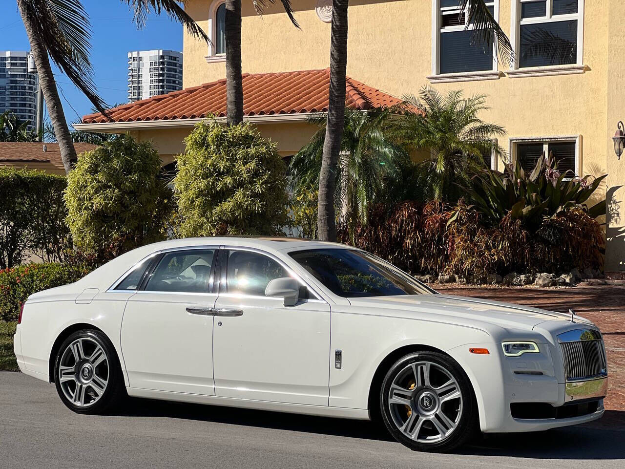 2015 ROLLS-ROYCE Ghost