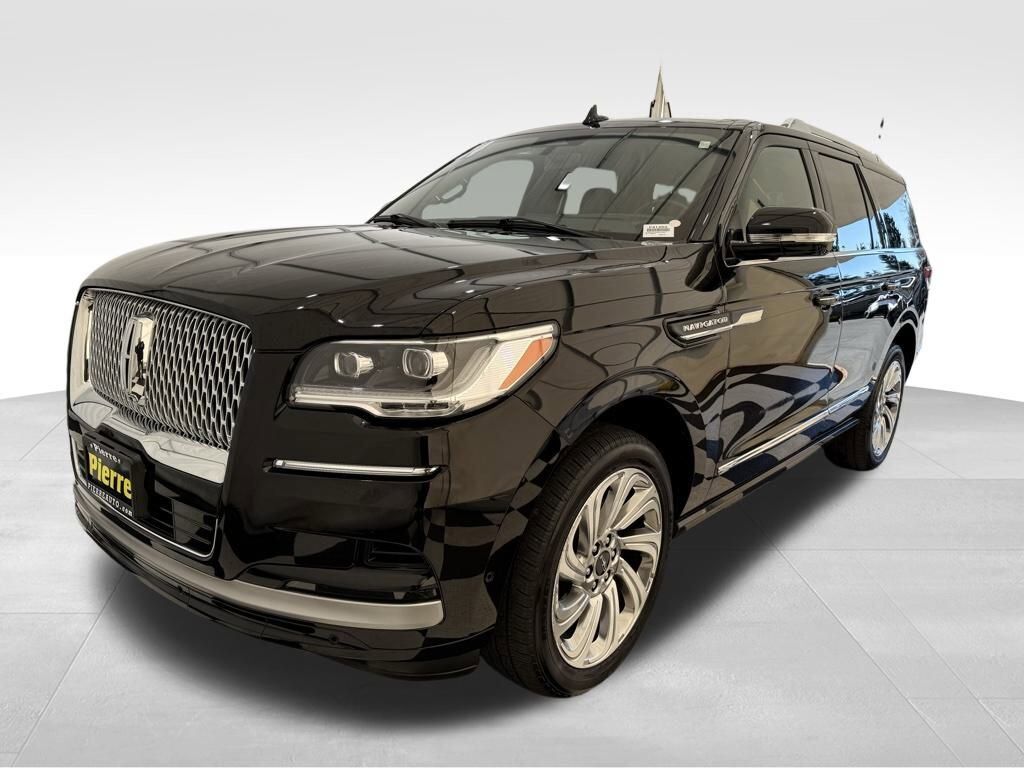 2024 LINCOLN Navigator
