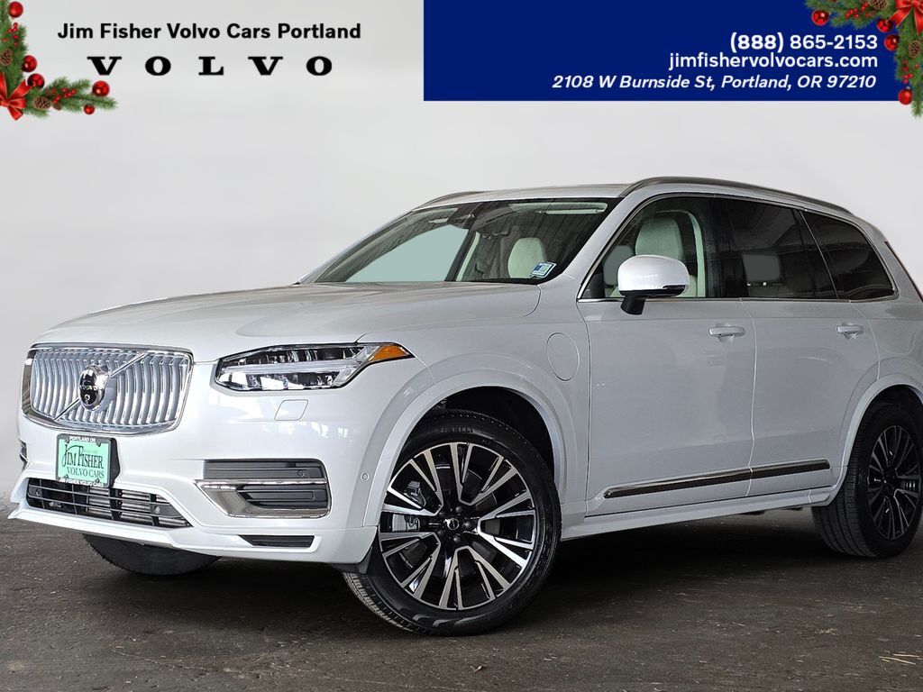 2025 VOLVO XC90