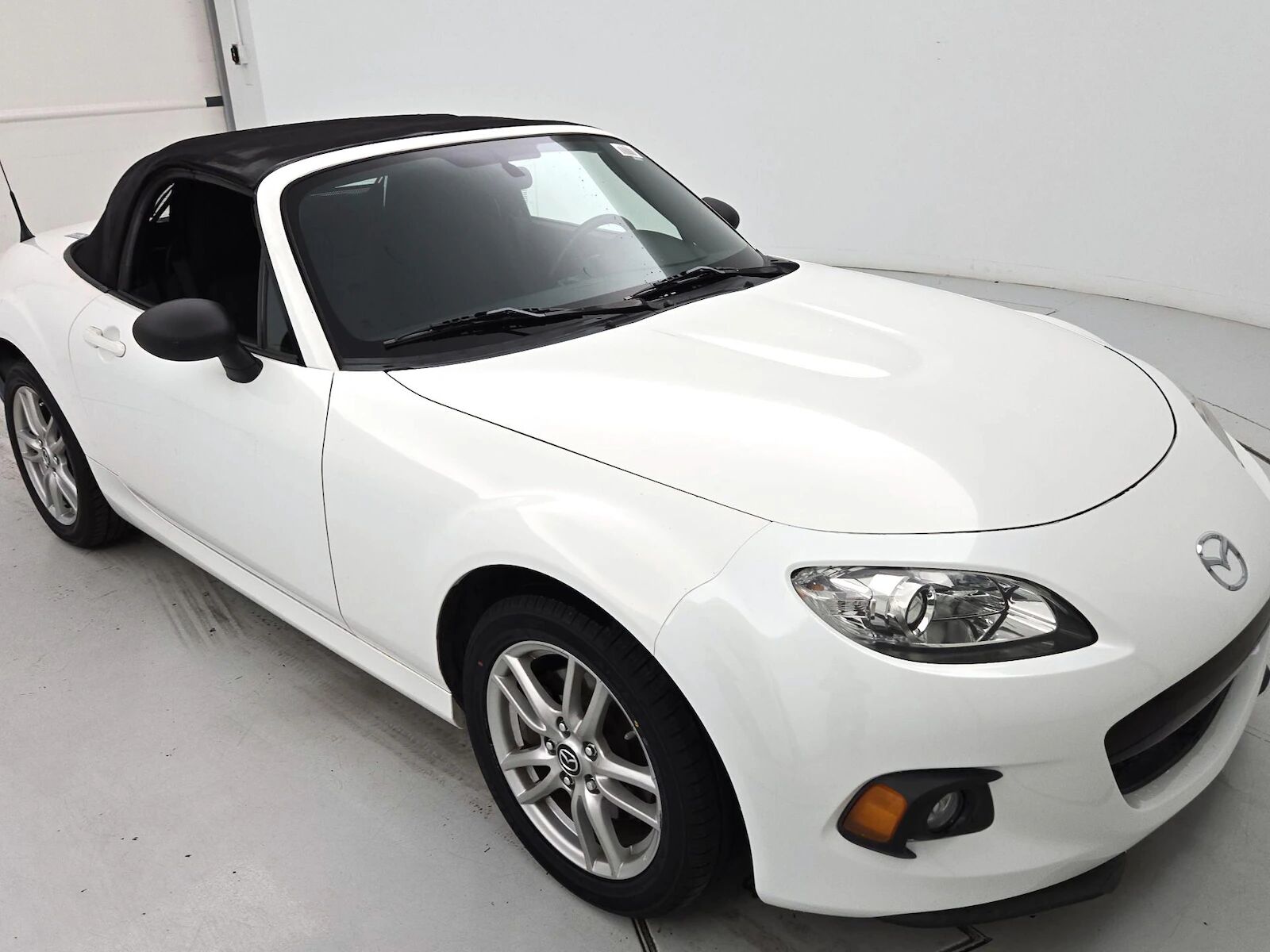 2015 MAZDA MX-5