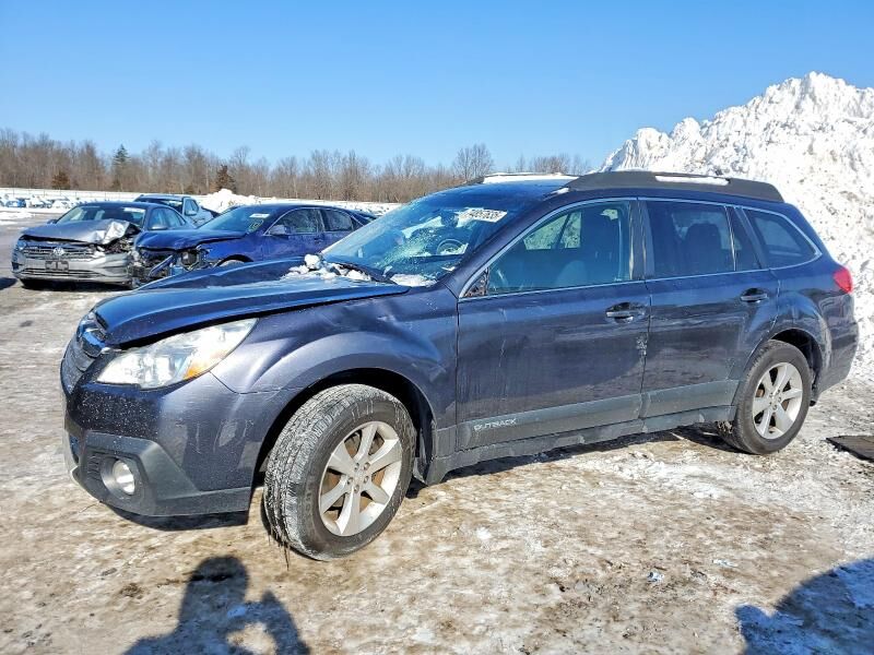 2013 SUBARU Outback