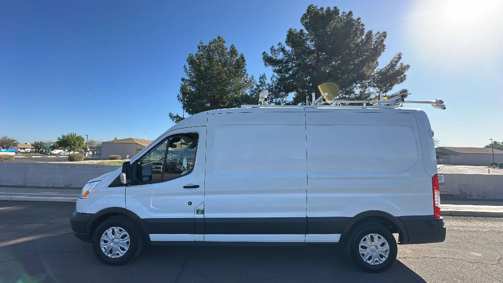 2017 FORD Transit