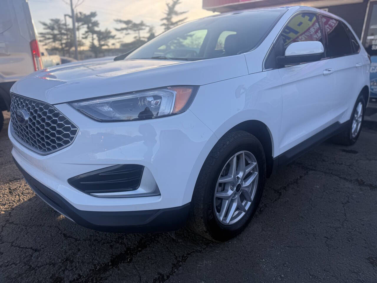 2024 FORD Edge