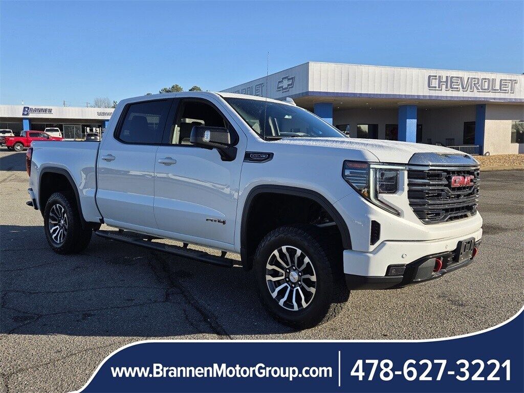 2023 GMC Sierra