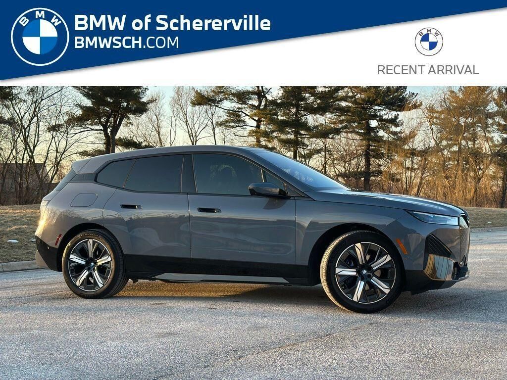 2025 BMW ix