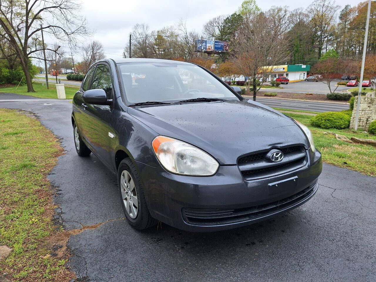 2010 HYUNDAI Accent