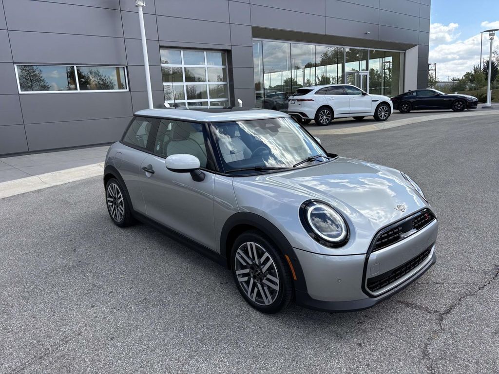 2026 MINI Hardtop