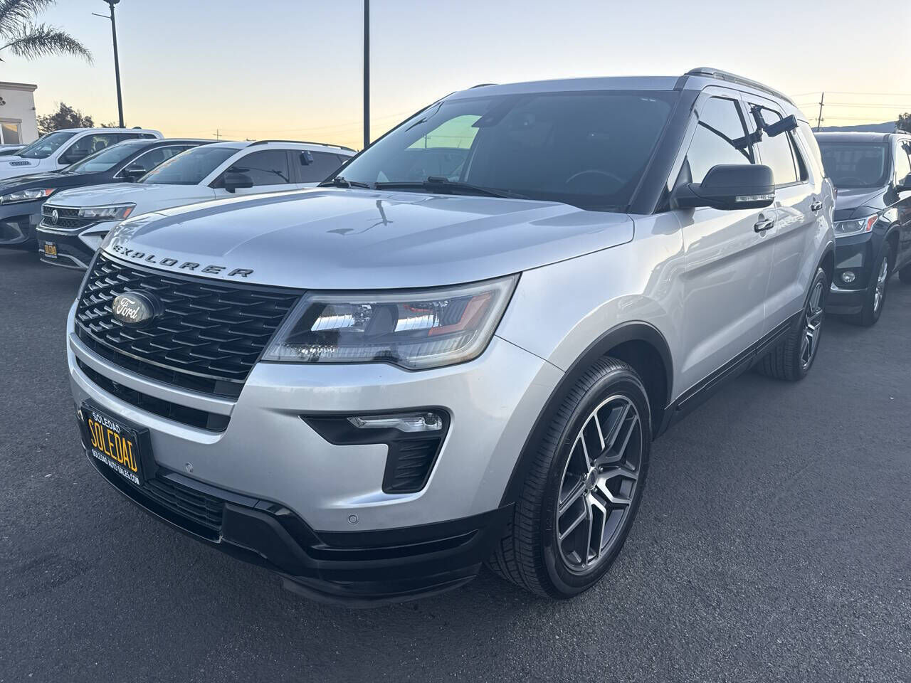 2018 FORD Explorer