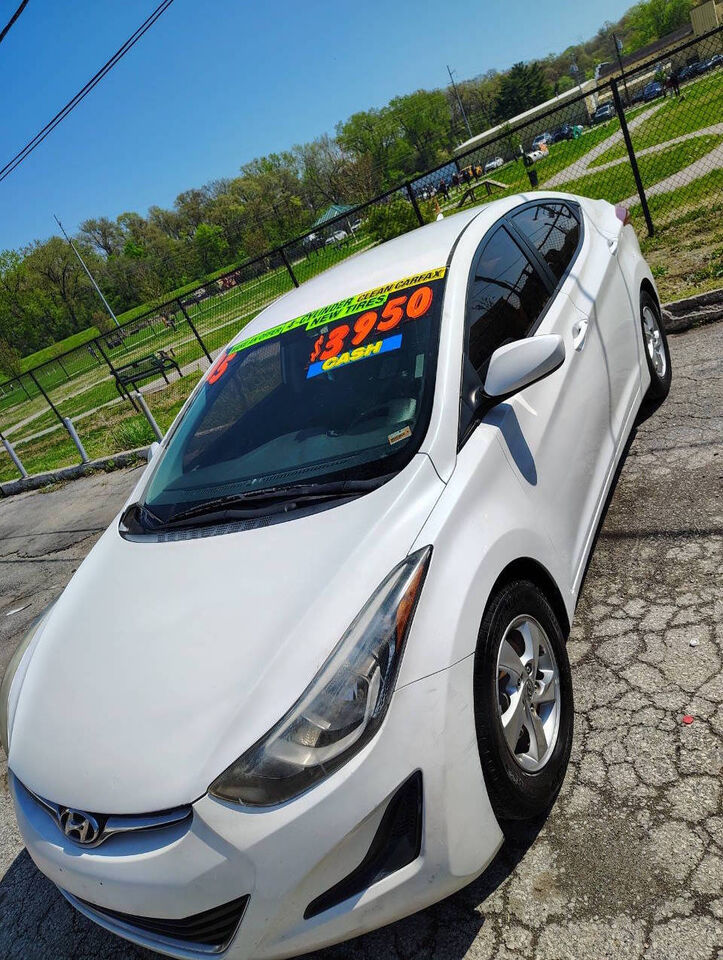2015 HYUNDAI Elantra