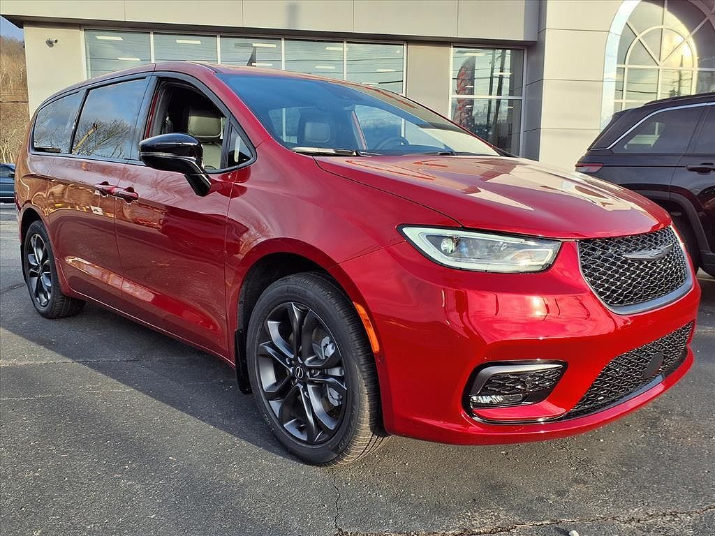 2026 CHRYSLER Pacifica