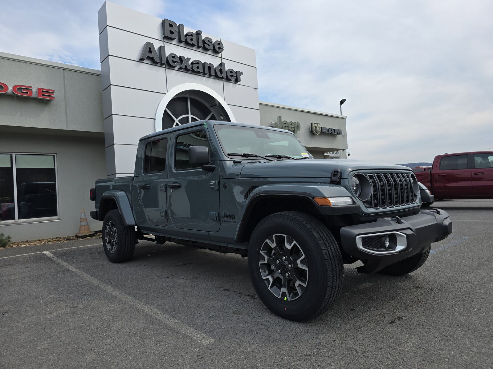 2025 JEEP Gladiator