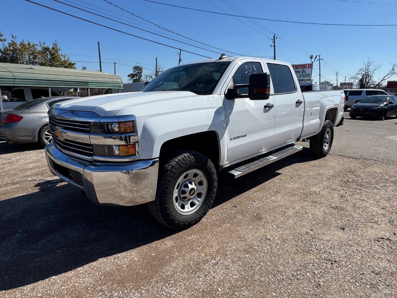 2018 CHEVROLET Silverado