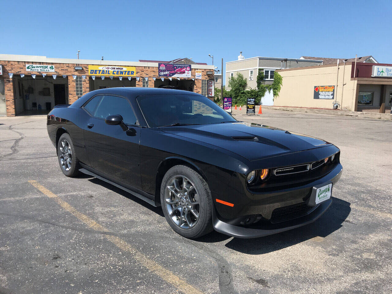 2017 DODGE Challenger