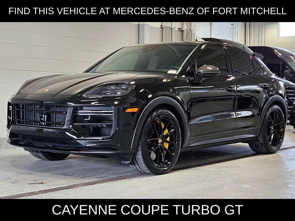 2025 PORSCHE Cayenne