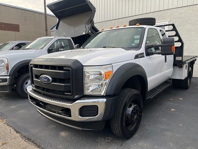 2016 FORD F-550