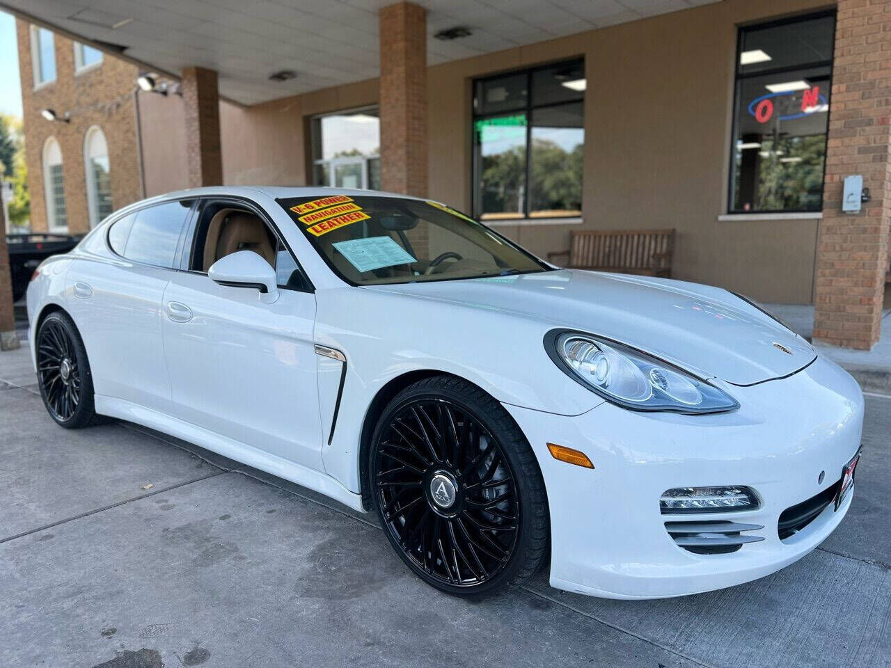 2013 PORSCHE Panamera