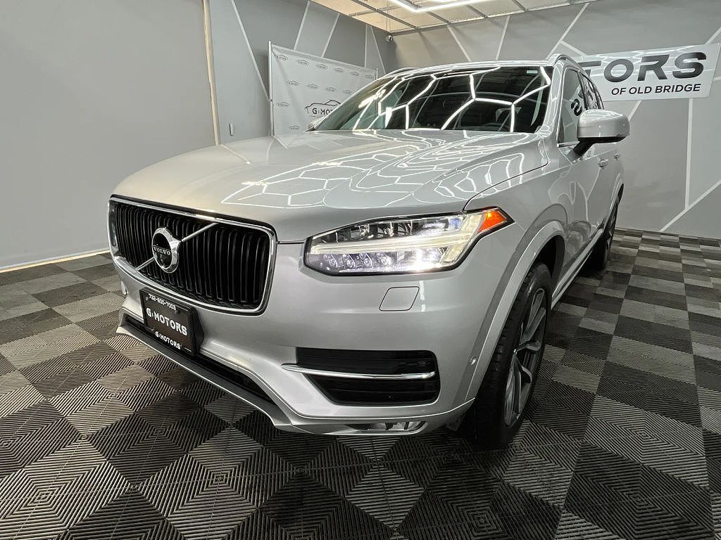 2017 VOLVO XC90